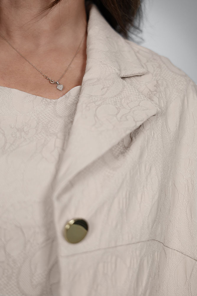 Koronkowa marynarka damska